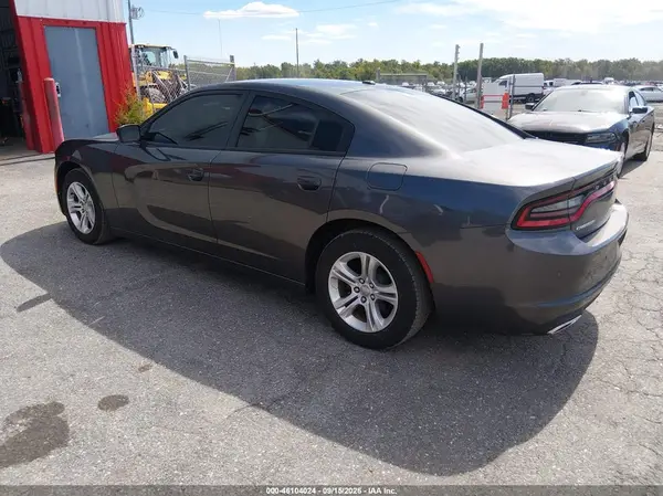 2C3CDXBG0LH179973 — 2020 Dodge Charger, фото 3 с аукциона IAAI 05.10.2026, Естественный износ