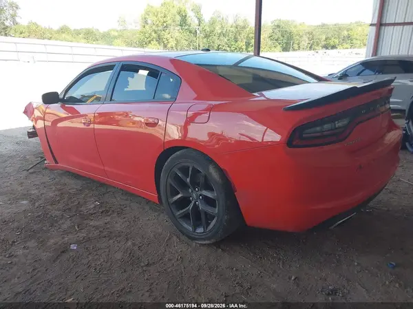2C3CDXBG9LH232928 — 2020 Dodge Charger, фото 3 с аукциона IAAI, Передняя часть