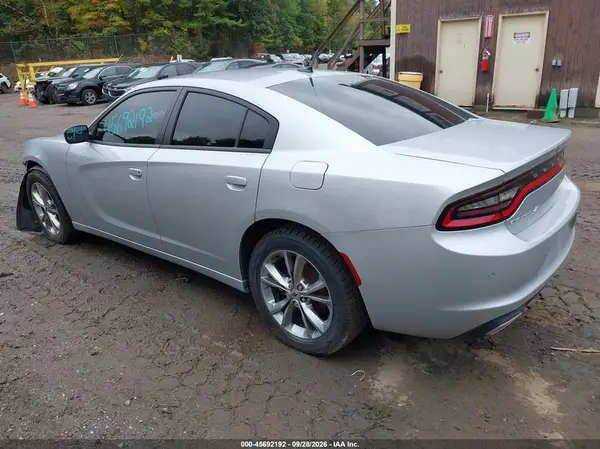 2C3CDXJG1MH549153 — 2021 Dodge Charger, фото 3 с аукциона IAAI 05.10.2026, Передняя часть