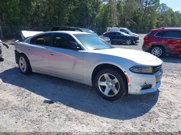 2C3CDXATXPH700511 — 2023 Dodge Charger, Передняя часть (Front & Rear), фото до ремонта