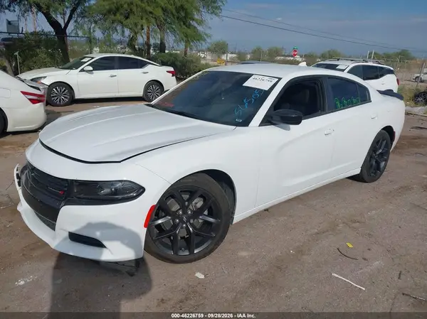 2C3CDXBG5PH565052 — 2023 Dodge Charger, фото 2 с аукциона IAAI, Передняя часть справа