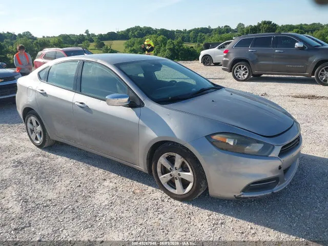 2015 Dodge DART SXT VIN 1C3CDFBBXFD330592 фото 1