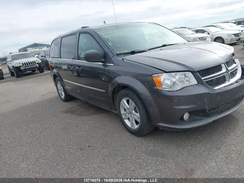 2C4RDGDG6GR361258 — 2016 Dodge Grand Caravan Crew, Передняя часть (Front), фото до ремонта