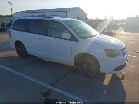2C4RDGEG9JR282740 — 2018 Dodge Grand Caravan GT, Передняя часть (Front End), фото до ремонта
