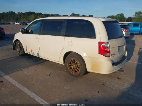 2018 Dodge Grand Caravan Gt VIN 2C4RDGEG9JR282740 фото 3