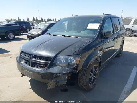 2018 Dodge Grand Caravan Gt VIN 2C4RDGEGXJR281256 фото 2