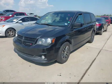 2018 Dodge Grand Caravan Gt VIN 2C4RDGEG1JR236853 фото 2