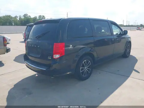 2018 Dodge Grand Caravan Gt VIN 2C4RDGEG1JR236853 фото 4