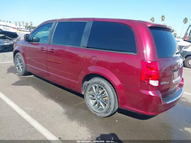 2C4RDGEG1JR168716 — 2018 Dodge Grand Caravan GT, фото 3 с аукциона IAAI 13.10.2026, Естественный износ