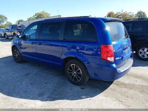 2019 Dodge Grand Caravan Gt VIN 2C4RDGEG6KR647764 фото 3