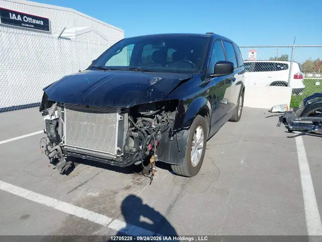 2C4RDGCG2LR259029 — 2020 Dodge Grand Caravan Premium Plus, фото 2 с аукциона IAAI 29.09.2026, Передняя часть