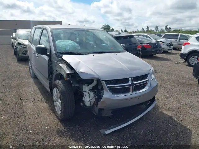 2C4RDGBG8ER186320 — 2014 Dodge Grand Caravan SE/SXT, Передняя часть (Front), фото до ремонта