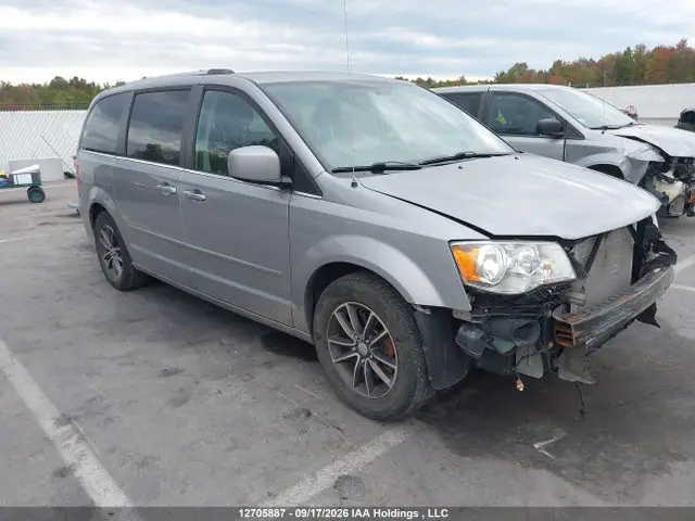 2C4RDGBG6GR372733 — 2016 Dodge Grand Caravan SE/SXT, Передняя часть (Front), фото до ремонта