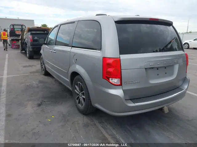 2C4RDGBG6GR372733 — 2016 Dodge Grand Caravan SE/SXT, фото 3 с аукциона IAAI 13.10.2026, Передняя часть