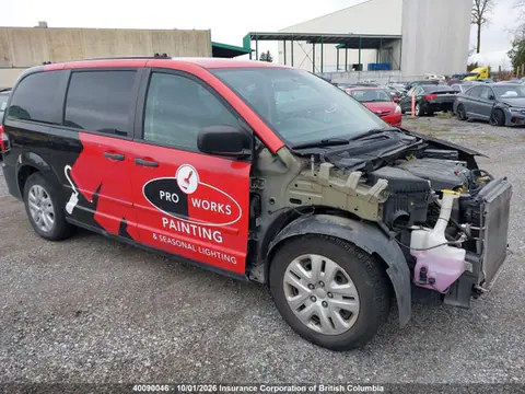 2C4RDGBG3GR171744 — 2016 Dodge Grand Caravan SE, Передняя часть (Front), фото до ремонта
