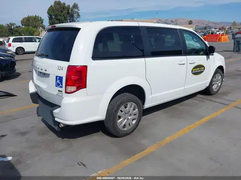 2018 Dodge Grand Caravan Se VIN 2C4RDGBG1JR305299 фото 4