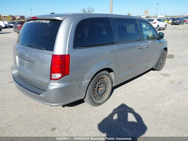 2C4RDGBG3GR394754 — 2016 Dodge Grand Caravan SXT, фото 4 с аукциона IAAI 14.10.2026, Задняя часть слева