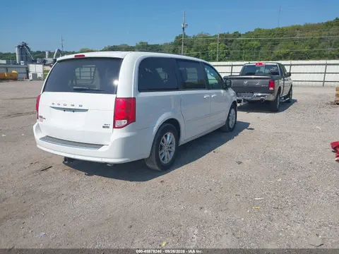 2016 Dodge Grand Caravan Sxt VIN 2C4RDGCG5GR309749 фото 4