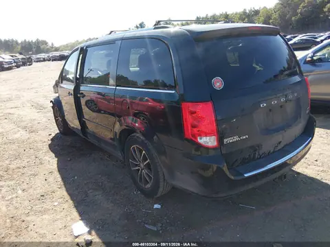 2017 Dodge Grand Caravan Sxt VIN 2C4RDGCG6HR545750 фото 3
