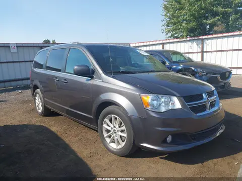 2C4RDGCG9KR807817 — 2019 Dodge Grand Caravan SXT, Передняя часть (Front End), фото до ремонта
