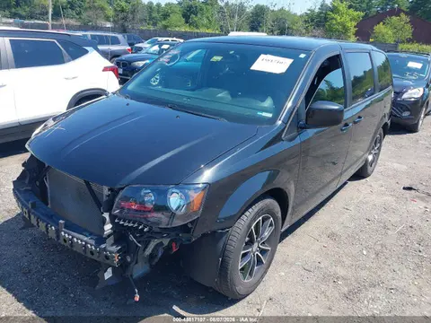 2019 Dodge Grand Caravan Gt VIN 2C4RDGEG6KR557224 фото 2