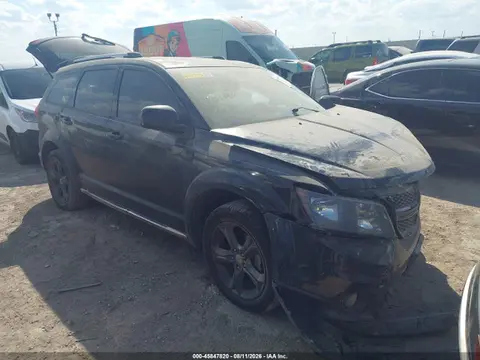 3C4PDCGB3GT107035 — 2016 Dodge Journey Crossroad Plus, Передняя часть слева (Left Front), фото до ремонта