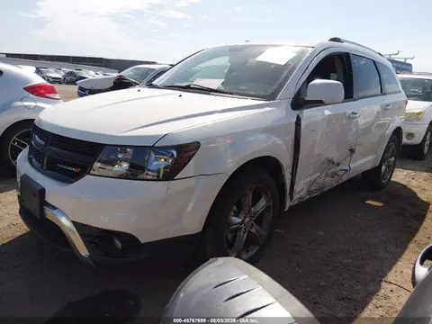 2017 Dodge Journey Crossroad Plus VIN 3C4PDCGG2HT644184 фото 2
