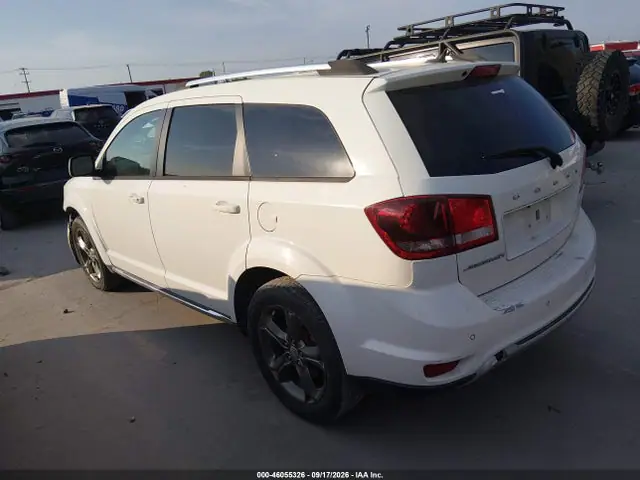 3C4PDCGB7FT713310 — 2015 Dodge Journey Crossroad, фото 3 с аукциона IAAI 05.10.2026, Естественный износ