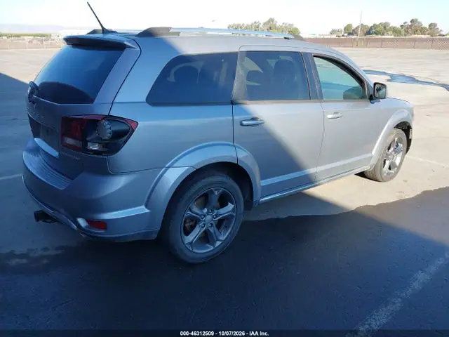 2015 Dodge Journey Crossroad VIN 3C4PDCGG7FT722309 фото 4