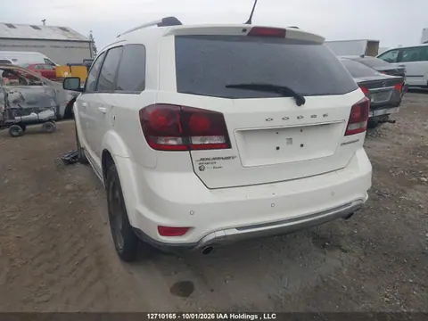 2017 Dodge Journey Crossroad VIN 3C4PDDGG6HT623134 фото 3