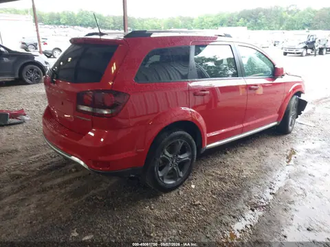 2018 Dodge Journey Crossroad VIN 3C4PDCGGXJT507161 фото 4