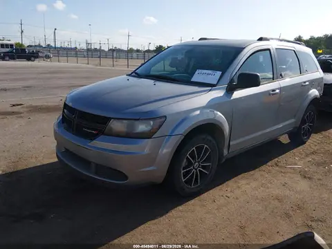2018 Dodge JOURNEY SE VIN 3C4PDCAB2JT533895 фото 2