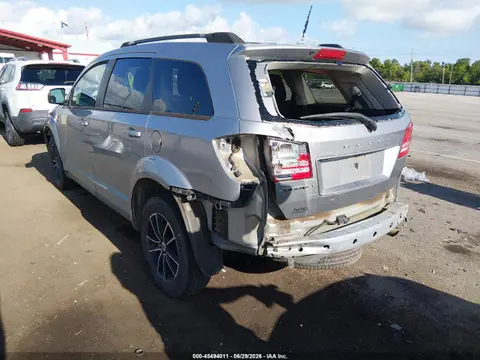2018 Dodge JOURNEY SE VIN 3C4PDCAB2JT533895 фото 3