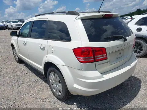 2018 Dodge JOURNEY SE VIN 3C4PDCAB8JT273311 фото 3