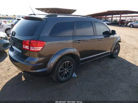 2018 Dodge JOURNEY SE VIN 3C4PDCAB8JT347651 фото 4