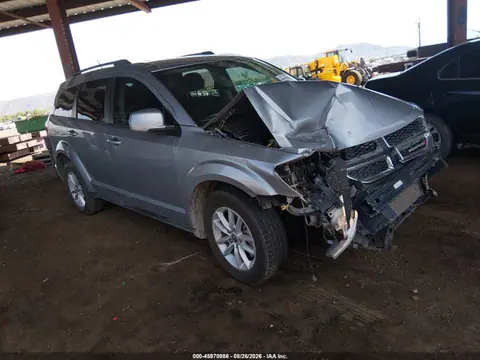 3C4PDCBB1HT599279 — 2017 Dodge Journey SXT, Передняя часть (Front End), фото до ремонта