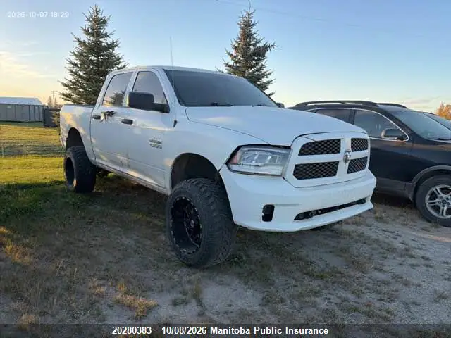 3C6RR7KT2JG148989 — 2018 Dodge RAM 1500 ST Crew Cab, Угон (Theft), фото до ремонта
