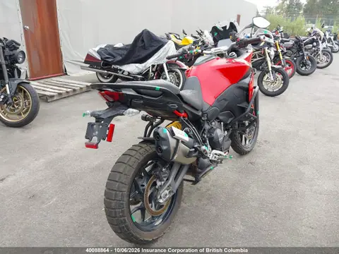 2025 Ducati Multistrada V2/v2 S VIN ZDMAAU9T2SB000972 фото 4