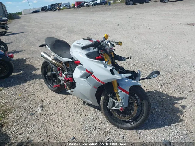2024 Ducati Supersport VIN ZDMVABDS7RB006894 фото 1