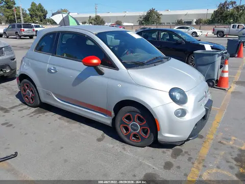 3C3CFFGEXET225573 — 2014 Fiat 500E Battery Electric, Естественный износ (Normal Wear & Tear), фото до ремонта