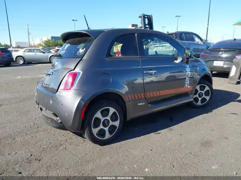 2015 Fiat 500E BATTERY ELECTRIC VIN 3C3CFFGE4FT549815 фото 4