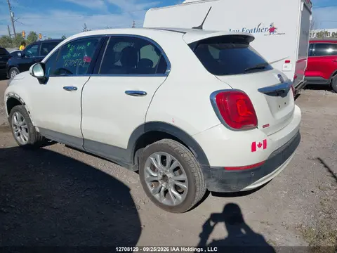 2016 Fiat 500x Lounge VIN ZFBCFYDTXGP384615 фото 3