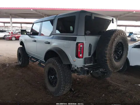 2023 Ford Bronco Badlands VIN 1FMEE5DP5PLB87834 фото 3