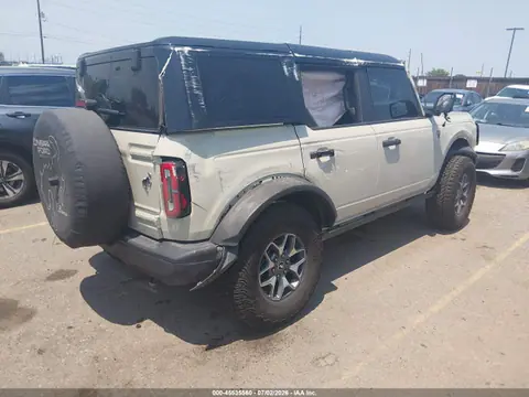 2025 Ford Bronco Badlands VIN 1FMEE9BPXSLB14493 фото 4