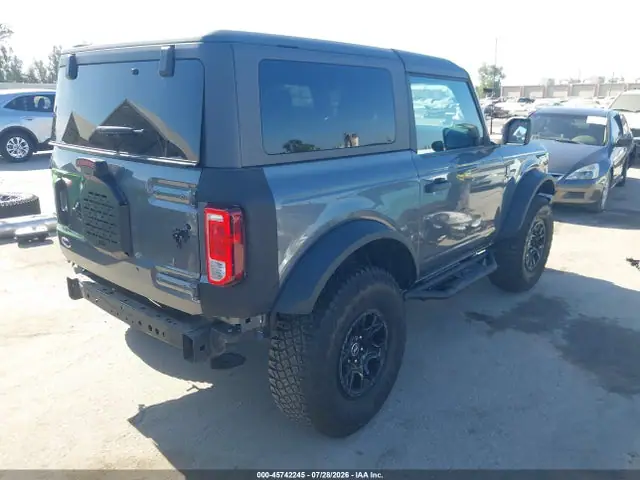 1FMDE5CP5PLB39652 — 2023 Ford Bronco Black Diamond, фото 4 с аукциона IAAI 14.10.2026, Задняя часть