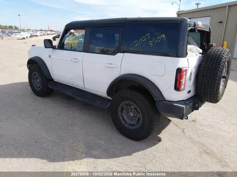 2025 Ford Bronco Outer Banks VIN 1FMEE8BP3SLA73635 фото 3