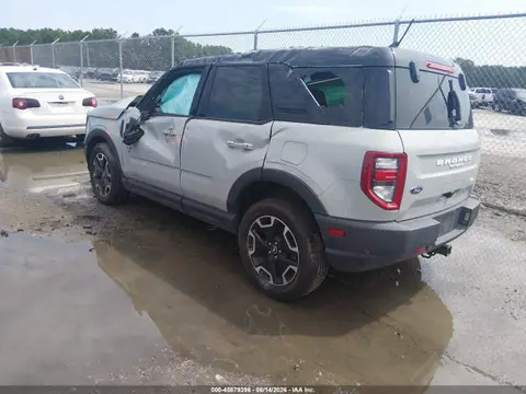 2022 Ford Bronco Sport Outer Banks VIN 3FMCR9C6XNRD49466 фото 3