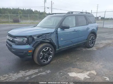 2024 Ford Bronco Sport Outer Banks VIN 3FMCR9C61RRE64270 фото 2
