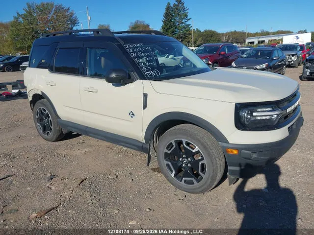 2024 Ford Bronco Sport Outer Banks VIN 3FMCR9C65RRF09744 фото 1