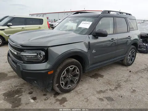 2025 Ford Bronco Sport Outer Banks VIN 3FMCR9CNXSRE65933 фото 2